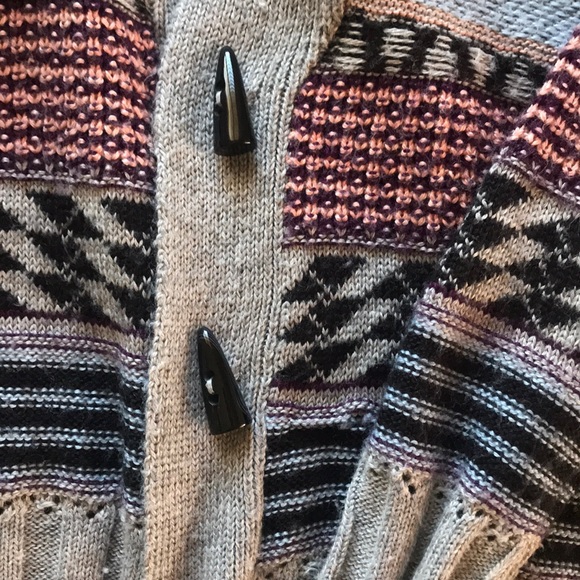 Women’s open front knit sweater - Picture 3 of 3